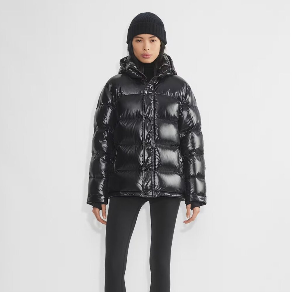 The Super Puff Original Coat - Hi - Gloss - Black - Small (Aritzia)